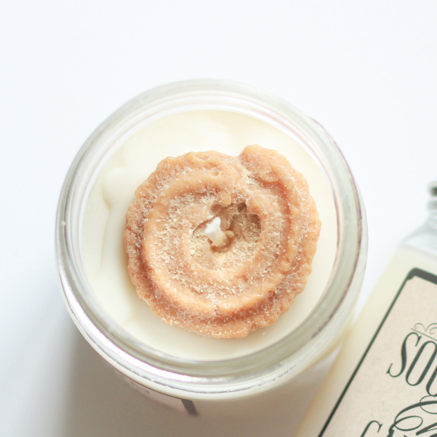 CHRISTMAS COOKIE SOY WAX HAND POURED CANDLE 12 OZ WINTER FRAGRANCE