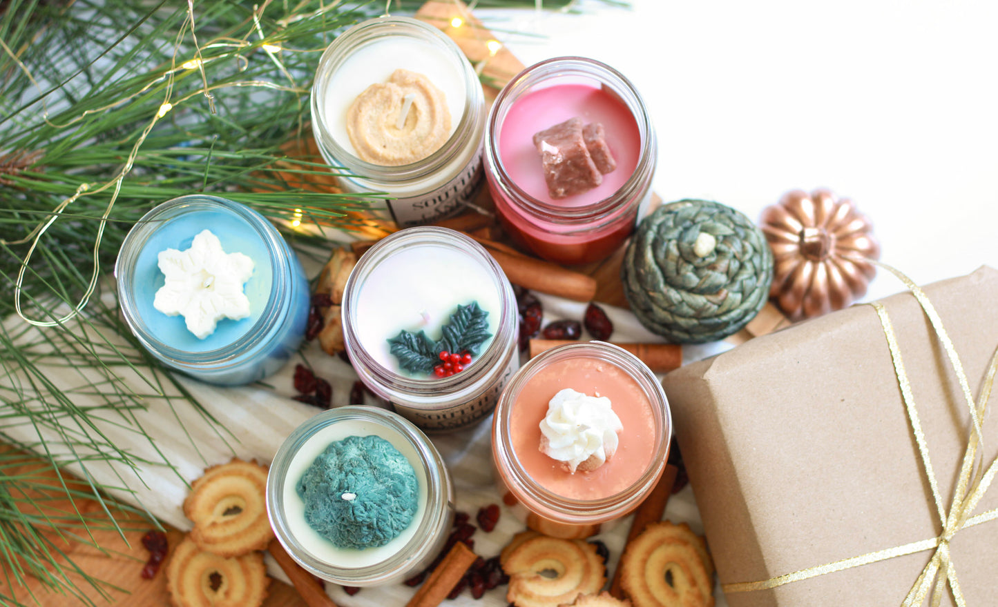 FIRST SNOW SOY WAX HAND POURED CANDLE 12 OZ WINTER CHRISTMAS FRAGRANCE
